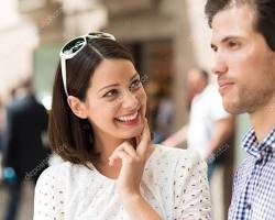 5 Rahasia Ampuh Berkenalan dengan Wanita, Nomor 4 Bikin Dia Langsung Terpikat!